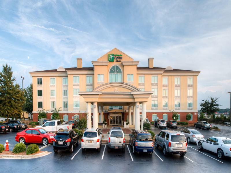 Holiday Inn Express & Suites Columbia-I-26 @ Harbison Blvd, An Ihg Hotel Exterior foto